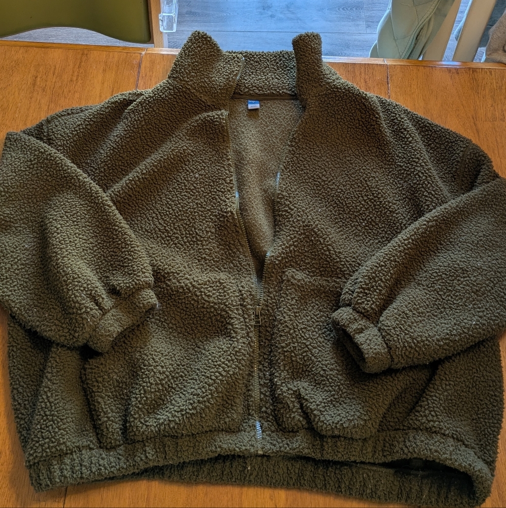 Old Navy Maternity Oversized Olive Sherpa Jacket Zip Up